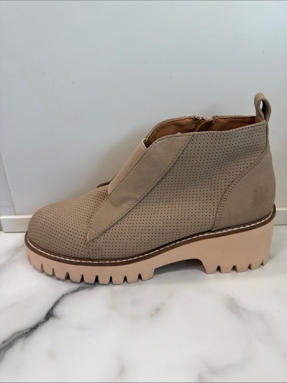 CCOCCI Wedge Tan Sneaker Booties. Size 6